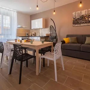 Appartement Loc Trotteur Le Cacao - Balnéo, Gare, Lourdes